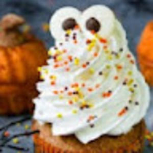 Meet your Posher, Lilly